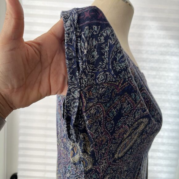 Lucky Brand Paisley Split back Tee, size L, Navy, cotton blend, made in India. - Picture 6 of 7